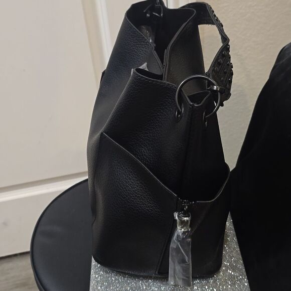 Steve Madden BKoltt Bucket Bag- Black - Picture 7 of 12